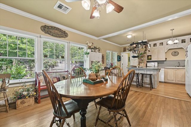 2115 E 17th Place, Tulsa, OK 74104