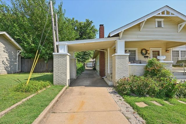 2115 E 17th Place, Tulsa, OK 74104
