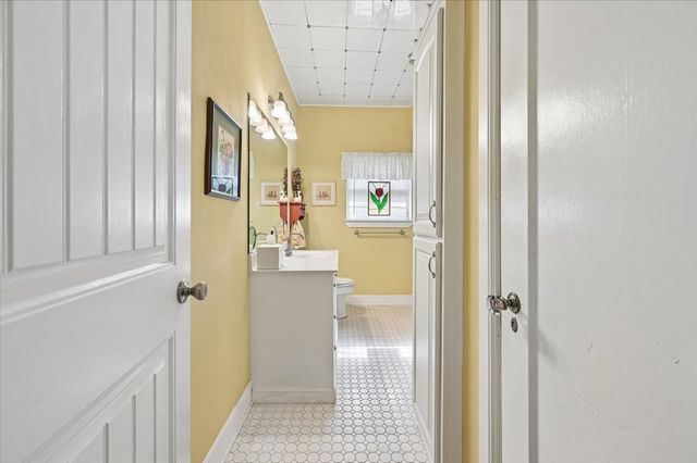 2115 E 17th Place, Tulsa, OK 74104