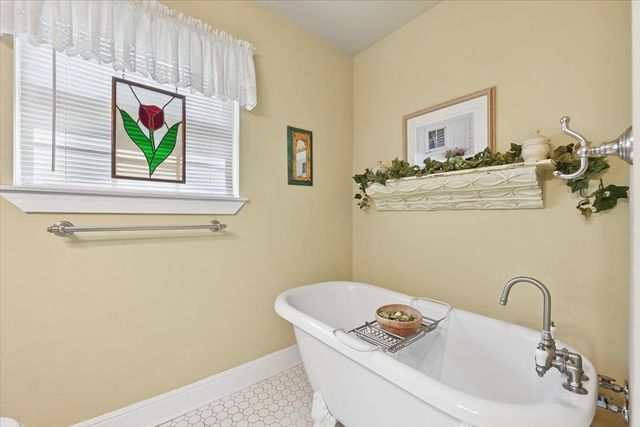 2115 E 17th Place, Tulsa, OK 74104