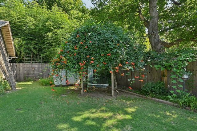2115 E 17th Place, Tulsa, OK 74104