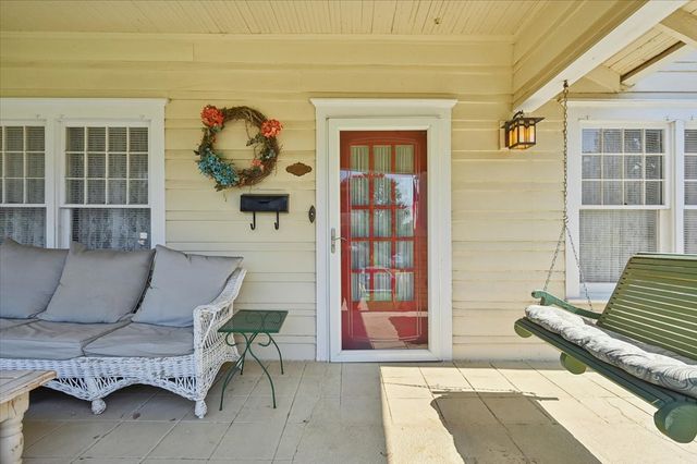 2115 E 17th Place, Tulsa, OK 74104
