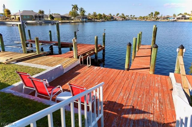 147 SW 47th TER 1, Cape Coral, FL 33914