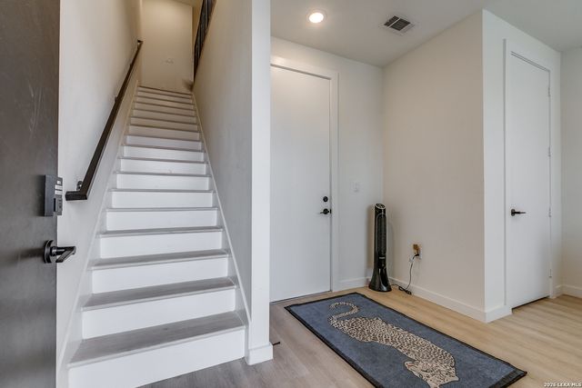 719 E Locust St Unit 4110, San Antonio, TX 78212