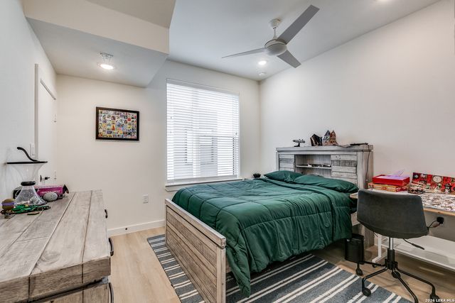 719 E Locust St Unit 4110, San Antonio, TX 78212