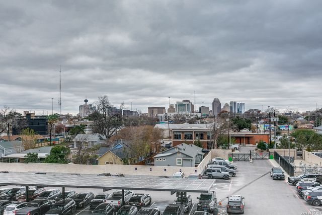 719 E Locust St Unit 4110, San Antonio, TX 78212