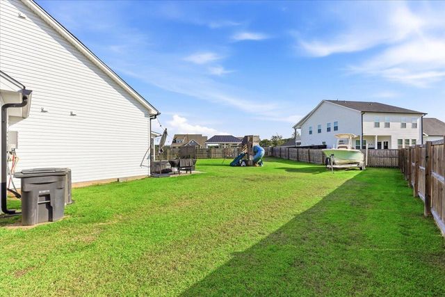 105 Edisto Crossing Court, Ridgeville, SC 29472