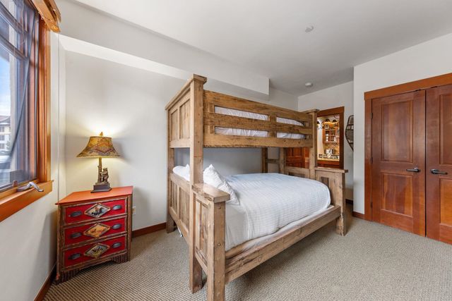 1985 Olympic Valley Rd Unit 216 2-216, Olympic Valley, CA 96146