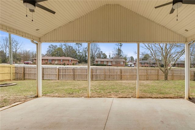 642 Hunters Lane, Anderson, SC 29625