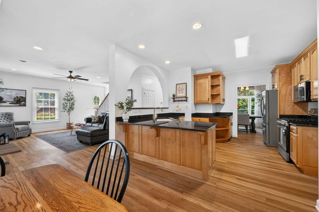 2521 Heron Cove Lane, Soddy Daisy, TN 37379