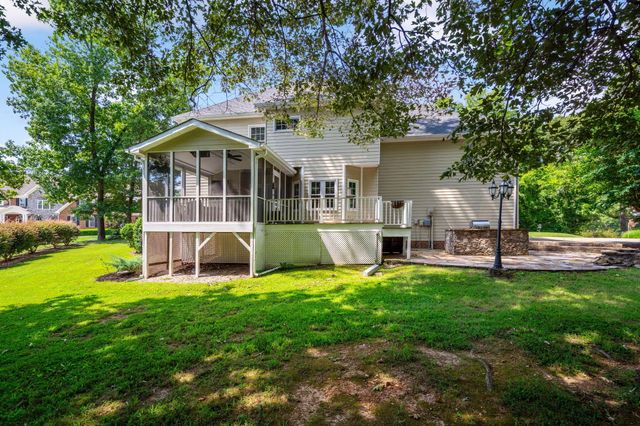 2521 Heron Cove Lane, Soddy Daisy, TN 37379
