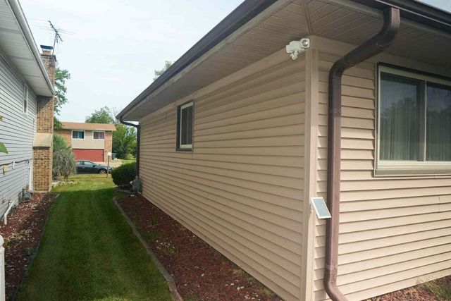 3103 Smoke Tree Court, Hazel Crest, IL 60429