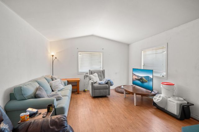 728 W Valley View, Ashland, OR 97520