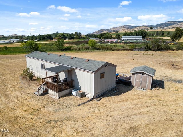 728 W Valley View, Ashland, OR 97520