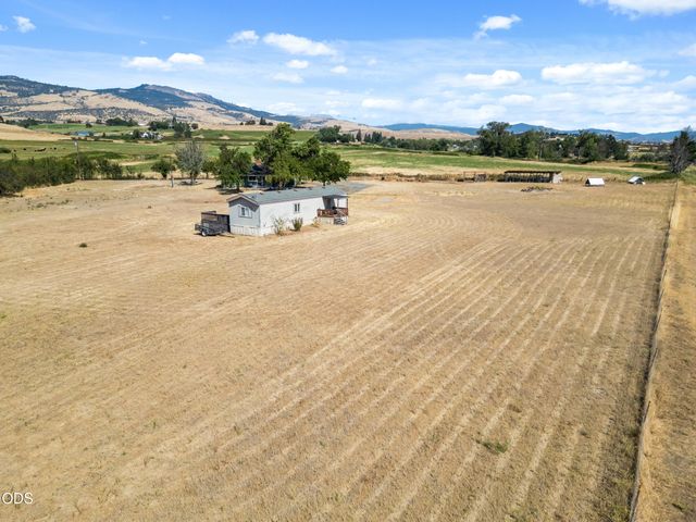 728 W Valley View, Ashland, OR 97520