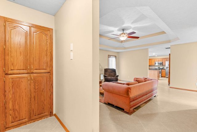 204 N Meadow Street, Nixa, MO 65714