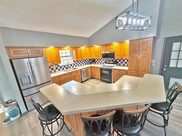 456 NW 151st Road, Clinton, MO 64735