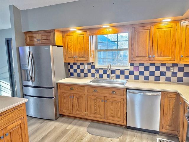 456 NW 151st Road, Clinton, MO 64735