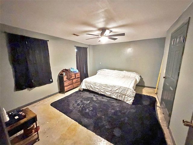 456 NW 151st Road, Clinton, MO 64735