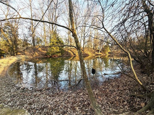 456 NW 151st Road, Clinton, MO 64735