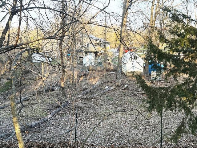 456 NW 151st Road, Clinton, MO 64735