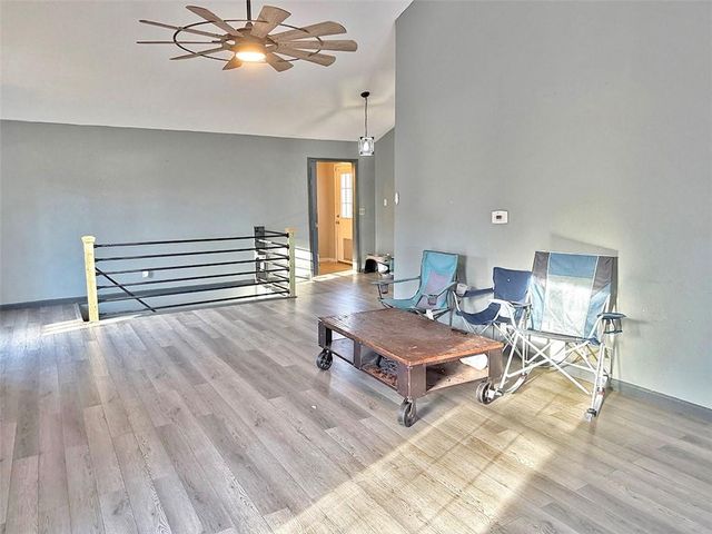 456 NW 151st Road, Clinton, MO 64735