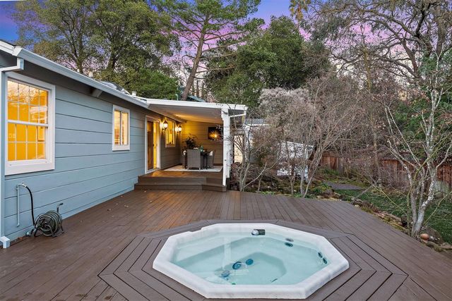 48 Bonita Court, Walnut Creek, CA 94595