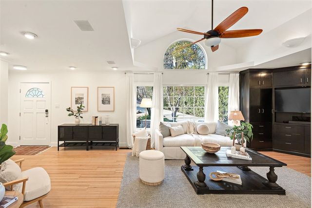 48 Bonita Court, Walnut Creek, CA 94595