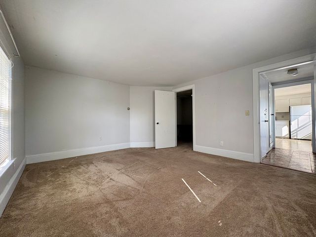 158 Adams St 3, Newton, MA 02458