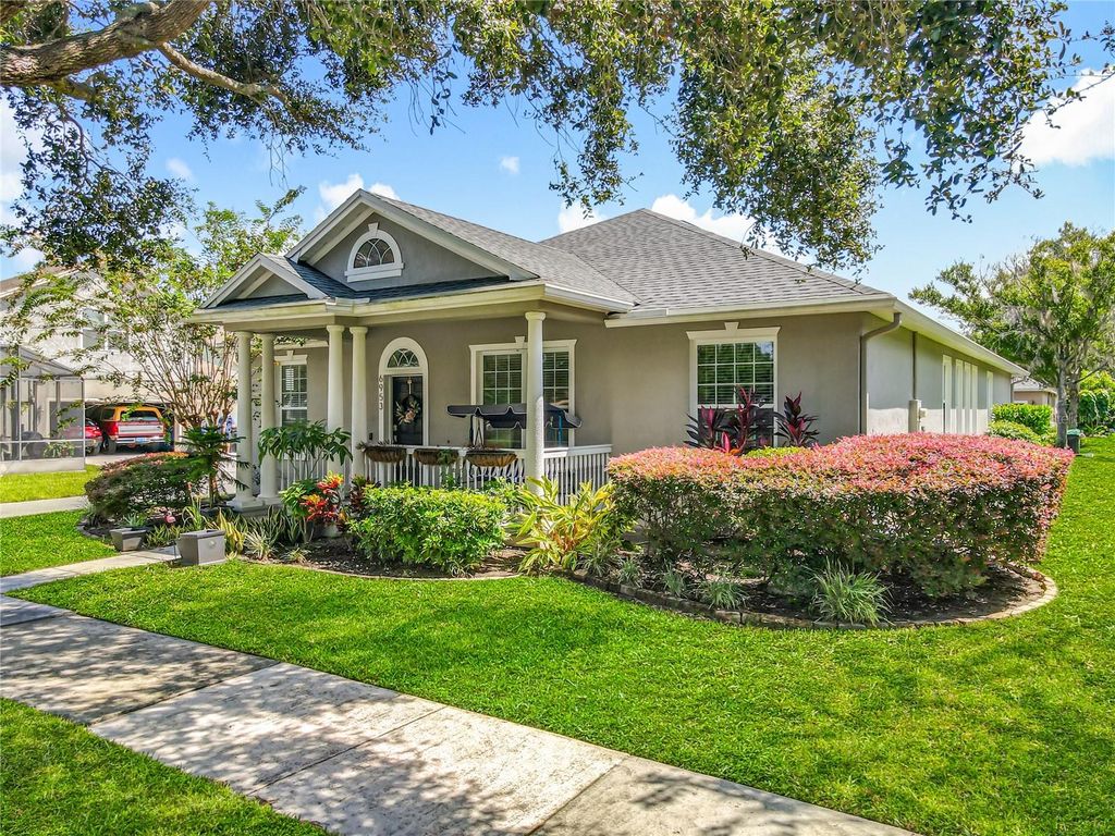 Image 2 of property listing at 6953 TETTENHALL LANE, Windermere, FL 34786