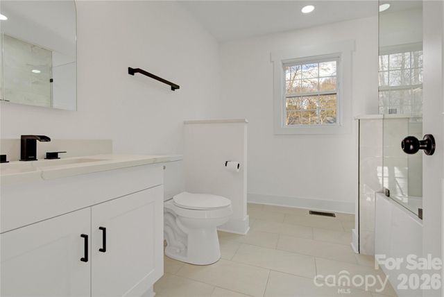 8900 Blaydon Drive, Charlotte, NC 28227