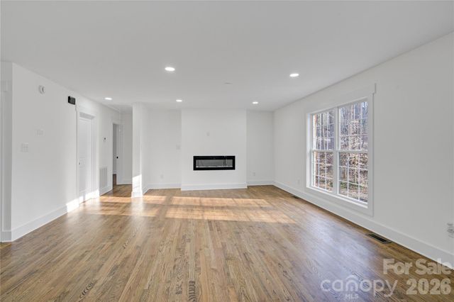 8900 Blaydon Drive, Charlotte, NC 28227