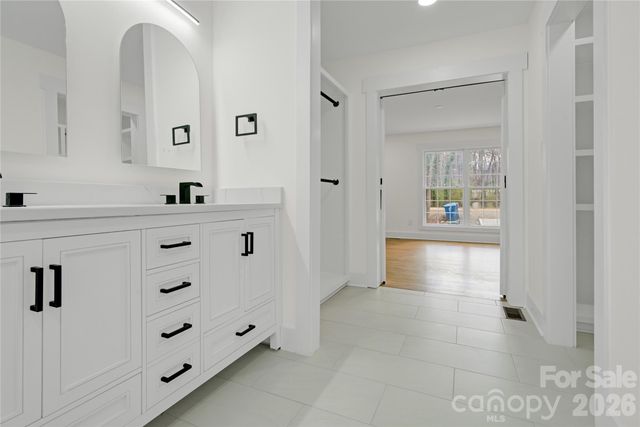 8900 Blaydon Drive, Charlotte, NC 28227