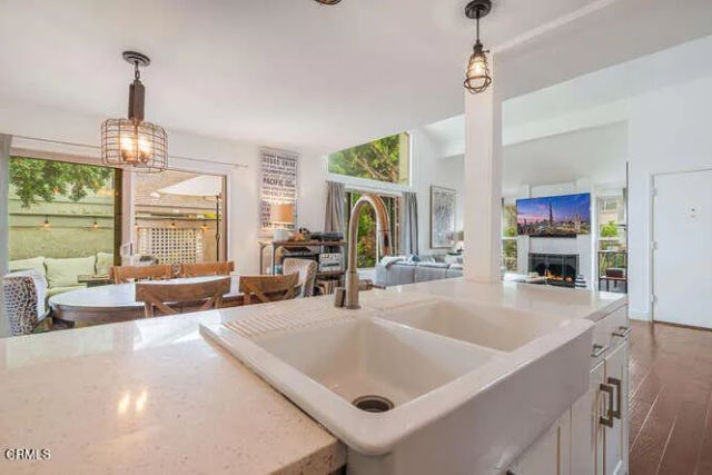 4521 La Brea Street, Oxnard, CA 93035