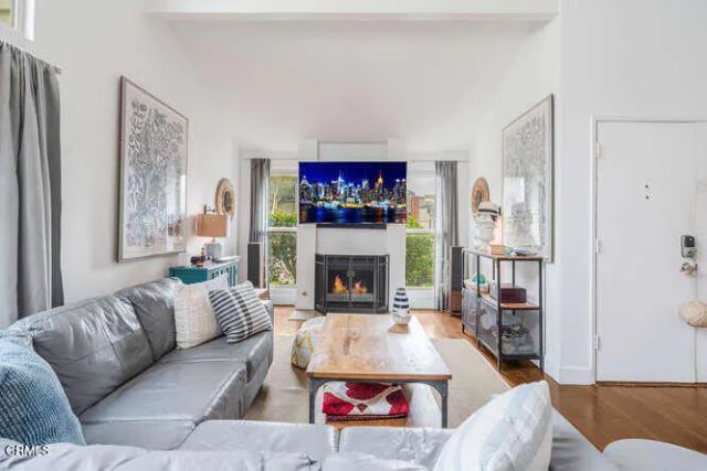 4521 La Brea Street, Oxnard, CA 93035