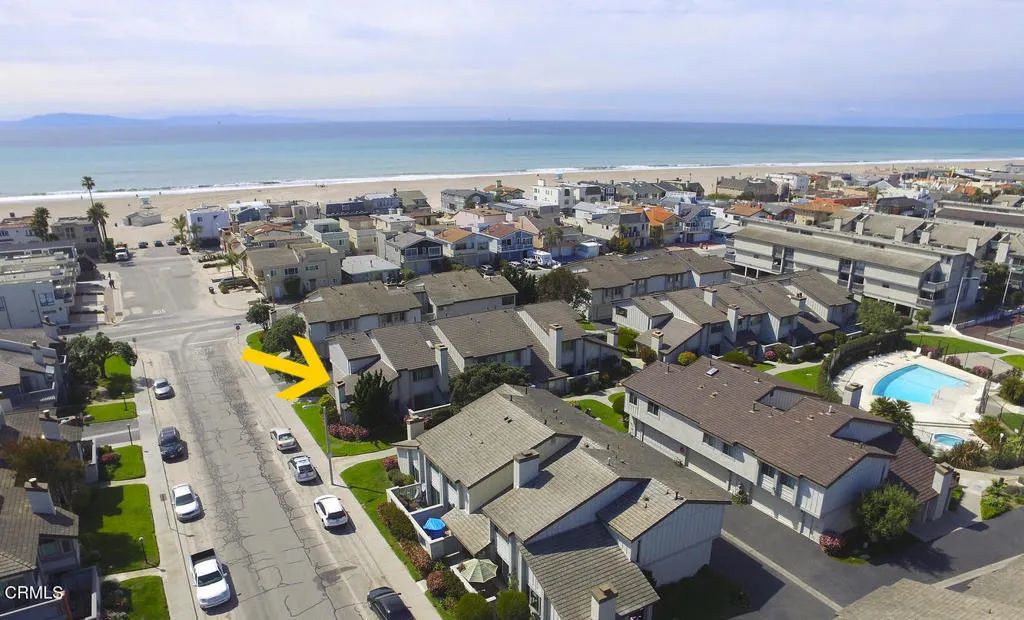 4521 La Brea Street, Oxnard, CA 93035