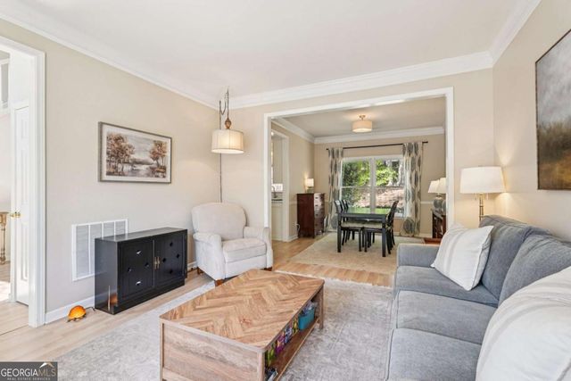 605 Silverberry Lane, Sugar Hill, GA 30518