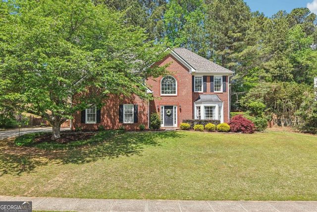 605 Silverberry Lane, Sugar Hill, GA 30518