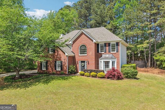 605 Silverberry Lane, Sugar Hill, GA 30518