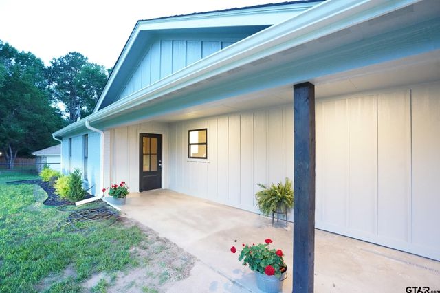 1370 FM 315, Palestine, TX 75801