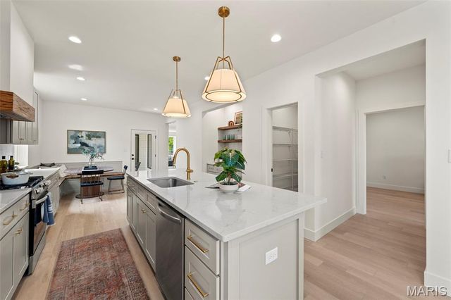 6405 Hancock Avenue, St Louis, MO 63139