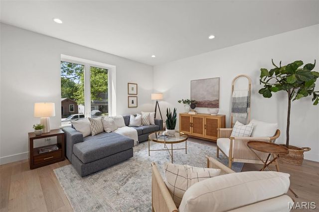 6405 Hancock Avenue, St Louis, MO 63139