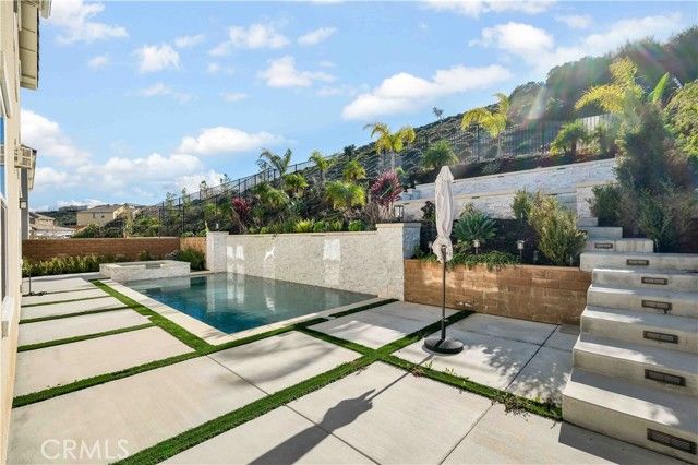 2872 Santa Fiora, Corona, CA 92882