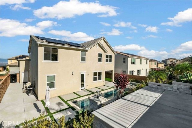 2872 Santa Fiora, Corona, CA 92882