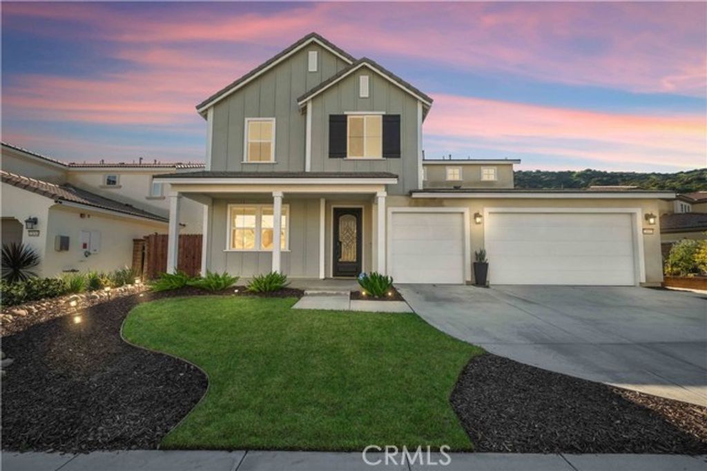 2872 Santa Fiora, Corona, CA 92882