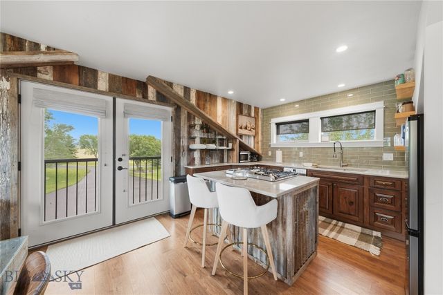 696 Belle Creek Road, Belgrade, MT 59714