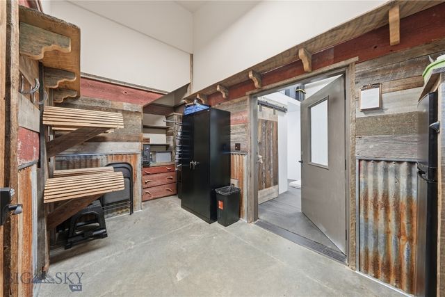 696 Belle Creek Road, Belgrade, MT 59714