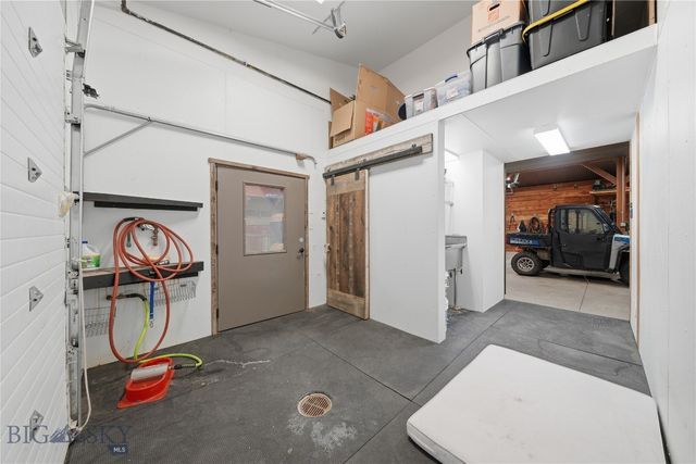 696 Belle Creek Road, Belgrade, MT 59714