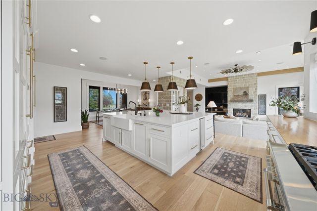 696 Belle Creek Road, Belgrade, MT 59714