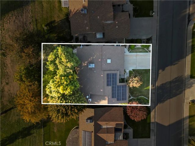 705 Bermuda Street, Bakersfield, CA 93309